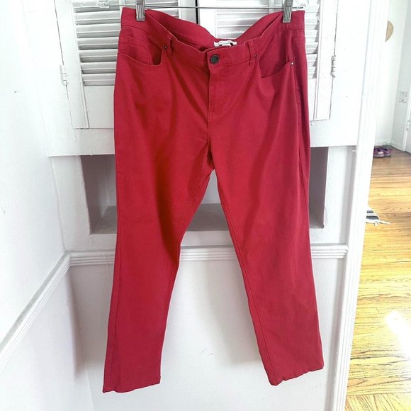 NEW YORK & CO Salmon Colored Jeans, Size 10 - Picture 1 of 4